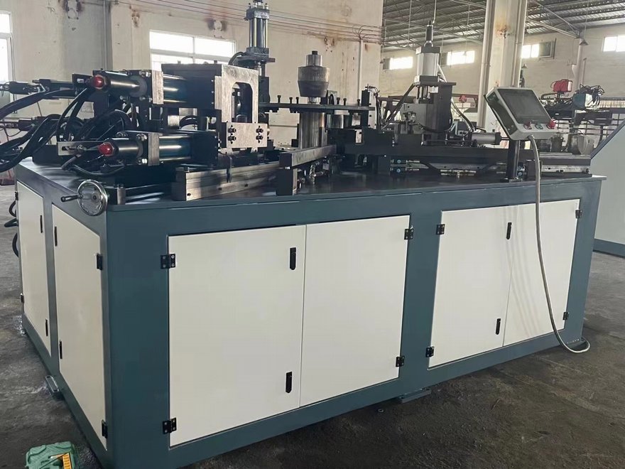 Heavy Duty Flanging Machine